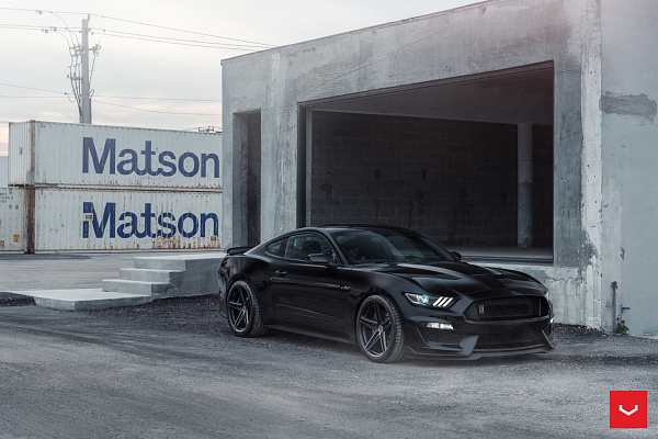 Фото дисков Vossen VFS-5 Черный сатин на Ford Mustang VI