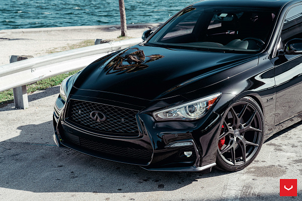 Фото дисков Vossen HF-5 Сатиновый графит на Infiniti Q50