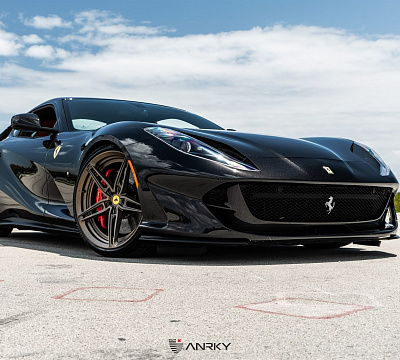 Фото дисков Anrky AN27 на Ferrari 812
