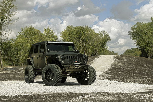 Фото дисков Black Rhino GLAMIS Черный сатин на Jeep Wrangler III (JK)
