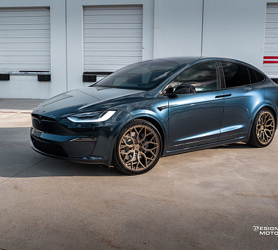 Фото дисков Vossen S17-01 на Tesla Model X