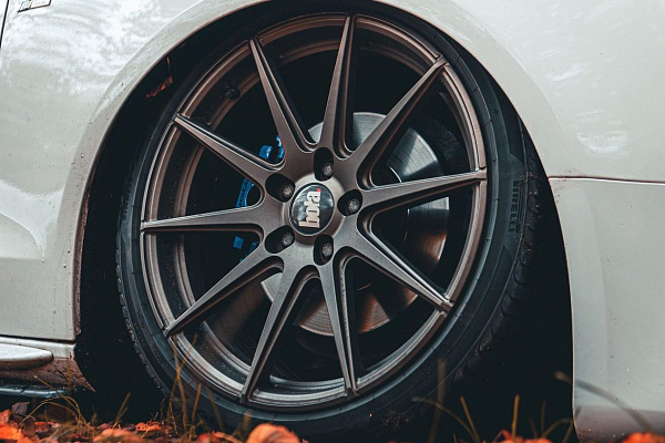 Фото дисков Bola CSR Матовый графит на Audi A/S/RS 5 (8T)