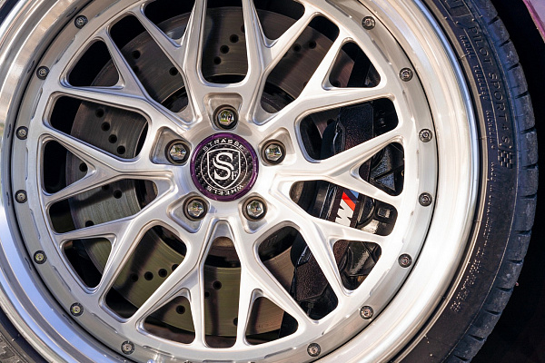 Фото дисков Strasse Wheels SV10M Track Глянцевый лак на BMW 4/M4 (G22/G82)