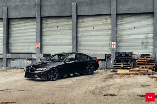 Фото дисков Vossen HF-7 Черный глянец на BMW 5/M5 (G30/F90)