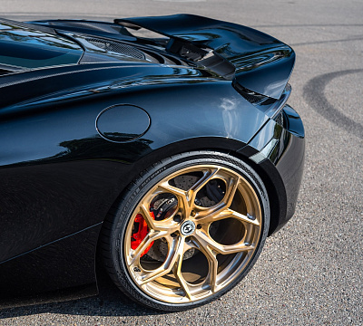 Фото дисков HRE P111SC на McLaren 720S