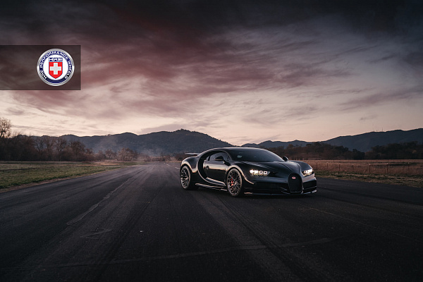 Фото дисков HRE P103 Глянцевый темный лак на Bugatti Chiron