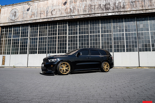 Фото дисков Vossen HF-5 Глянцевое золото на Dodge Durango III