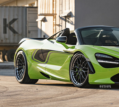 Фото дисков Strasse Wheels SV10M Deep Concave FS на McLaren 720S