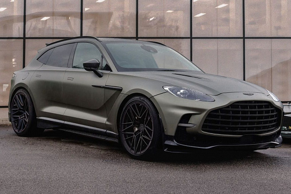 Фото дисков Bola FP1 Черный сатин на Aston Martin DBX