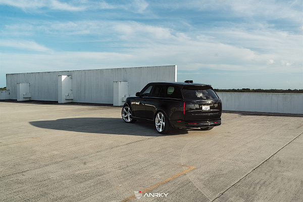 Фото дисков Anrky XR-205 Полированный лак на Range Rover V