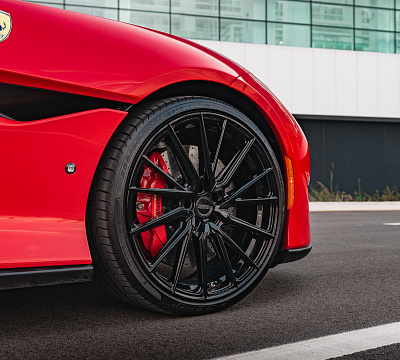 Фото дисков Vossen HF-4T на Ferrari Portofino