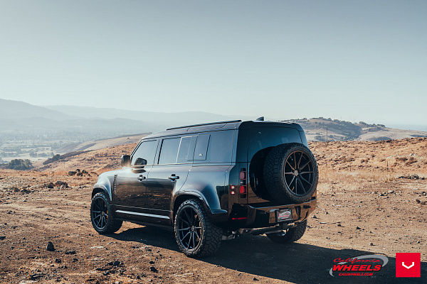 Фото дисков Vossen HF-3 Черный сатин на Land Rover Defender II