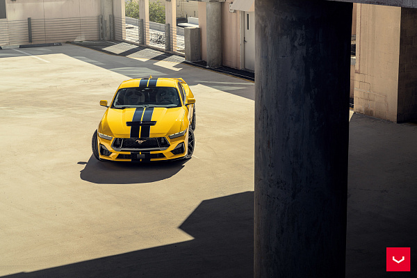 Фото дисков Vossen HF-5 Черный сатин на Ford Mustang VII