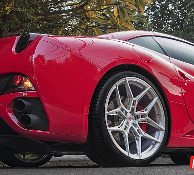 Фото дисков Vossen EVO-4R на Ferrari California