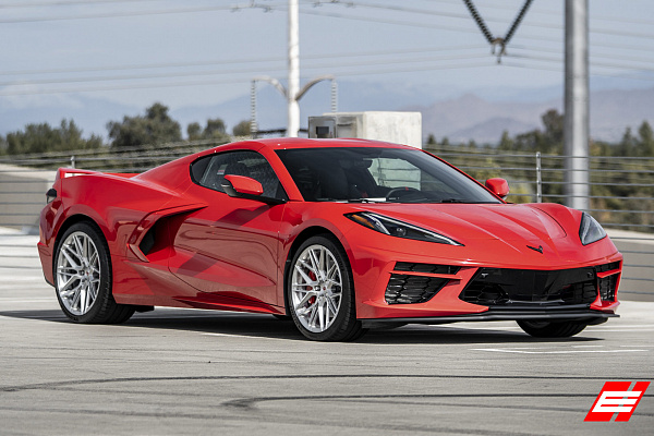 Фото дисков Vossen EVO-5 Глянцевый лак на Chevrolet Corvette C8