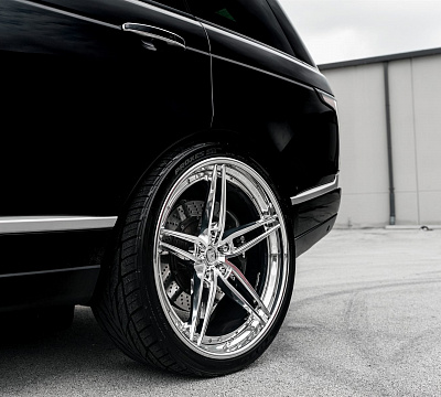 Фото дисков Anrky AN37 на Range Rover IV