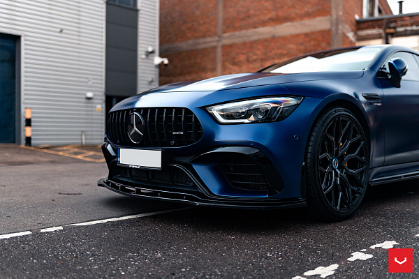 Фото дисков Vossen HF-2 Черный глянец на Mercedes-Benz AMG GT I