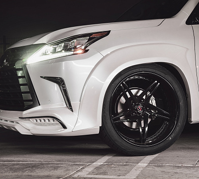 Фото дисков Savini SV71 на Lexus LX III