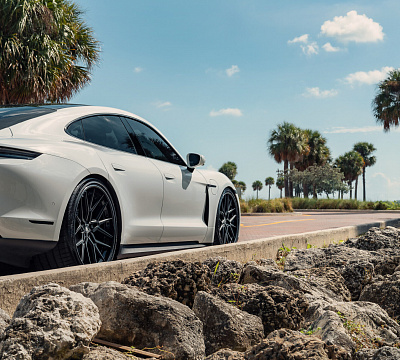 Фото дисков Vossen M-X3 (3-Piece) на Porsche Taycan I
