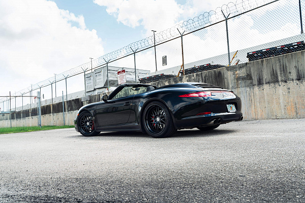 Фото дисков HRE 540C Черный сатин на Porsche 911 VII