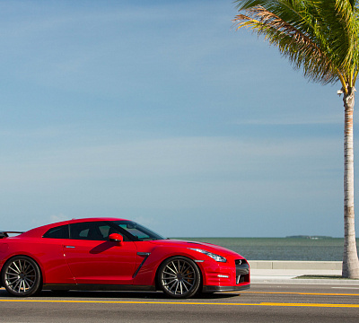 Фото дисков Vossen VFS-2 на Nissan GT-R