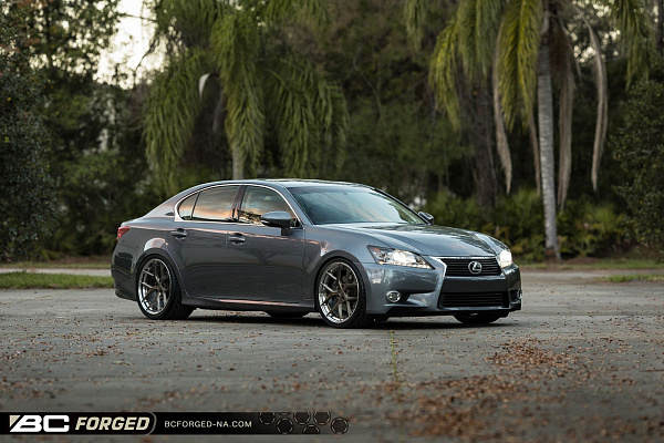 Фото дисков BC Forged HCS21 Глянцевая бронза на Lexus GS IV