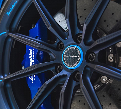 Фото дисков Brixton Forged R11-RS на Lamborghini Huracan