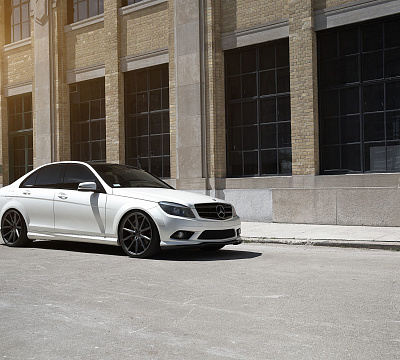Фото дисков Vossen VFS-1 на Mercedes-Benz C-Class (W204)