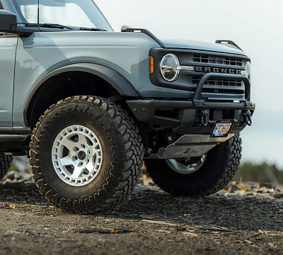 Фото дисков Black Rhino BAHARI на Ford Bronco