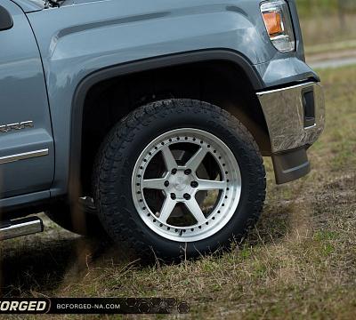 Фото дисков BC Forged LE61 // MLE61 на GMC Sierra III
