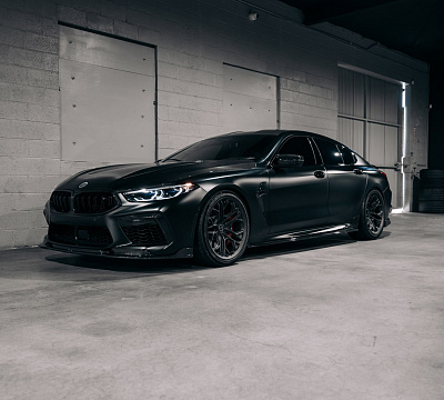 Фото дисков Brixton Forged PF14 R / RS на BMW 8/M8