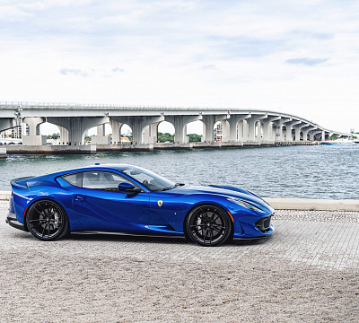Фото дисков Vossen S17-06 на Ferrari 812