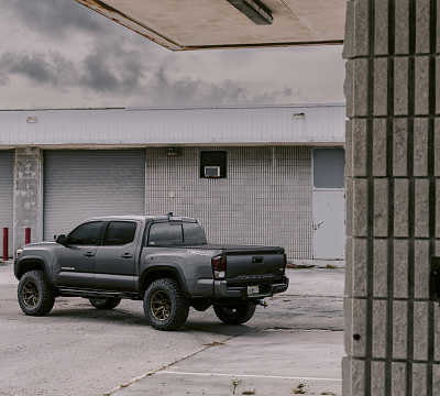Фото дисков Vossen HF6-4 на Toyota Tacoma III