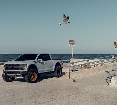Фото дисков Vossen LCX-03 на GMC Sierra IV