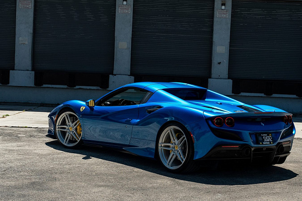 Фото дисков Anrky AN17 Глянцевый лак на Ferrari F8