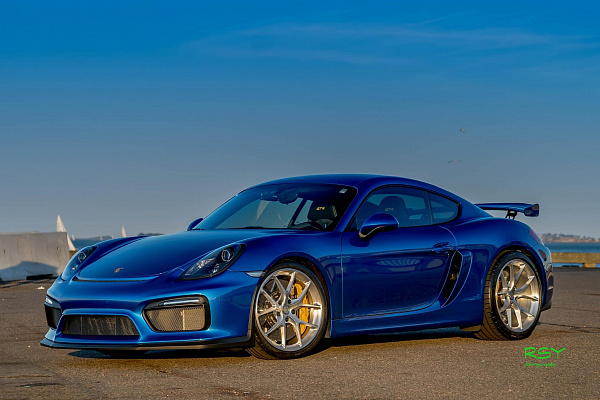 Фото дисков HRE P101 Глянцевый лак на Porsche Cayman II