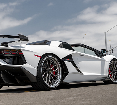 Фото дисков Vossen S17-01 (3-Piece) на Lamborghini Aventador