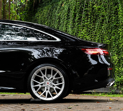 Фото дисков Vossen M-X3 на Mercedes-Benz E-Class (W213, S213, C238)