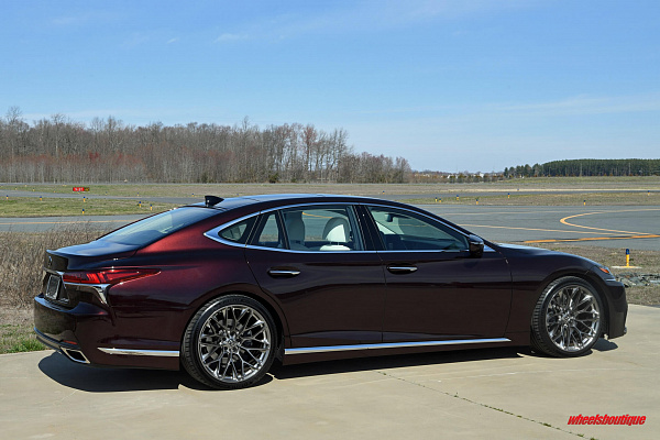 Фото дисков HRE P200 Глянцевый тонированный лак на  Lexus LS V