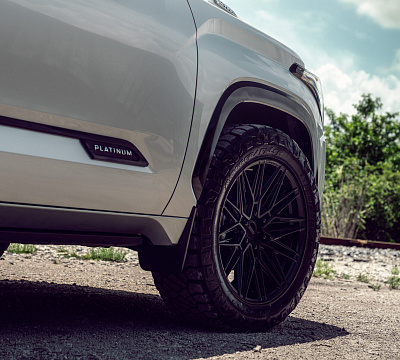Фото дисков Vossen HF6-5 на Toyota Sequoia III