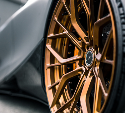 Фото дисков Brixton Forged PF10 на McLaren 720S