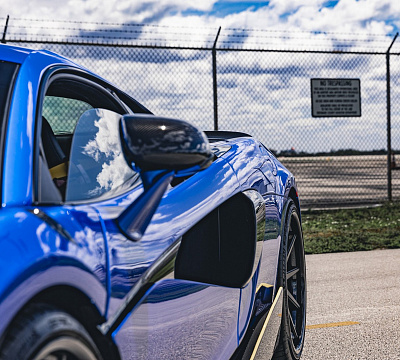 Фото дисков Strasse Wheels R10 Deep Concave FS на McLaren 600