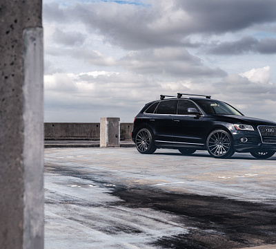 Фото дисков Vossen VFS-2 на Audi Q5 (8R)