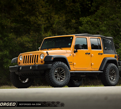Фото дисков BC Forged RZ01 на Jeep Wrangler III (JK)