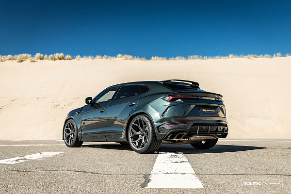 Фото дисков NOVITEC NL4 Сатиновый графит на Lamborghini Urus