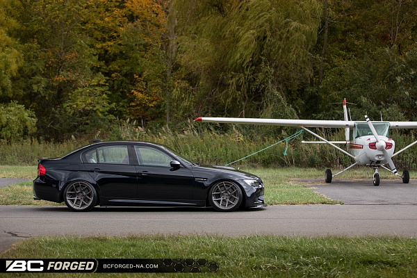 Фото дисков BC Forged HCS02 Глянцевый темный лак на BMW 3/M3 (E90)