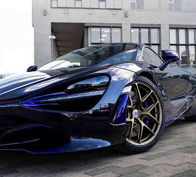 Фото дисков HRE R101 Lightweight на McLaren 720S