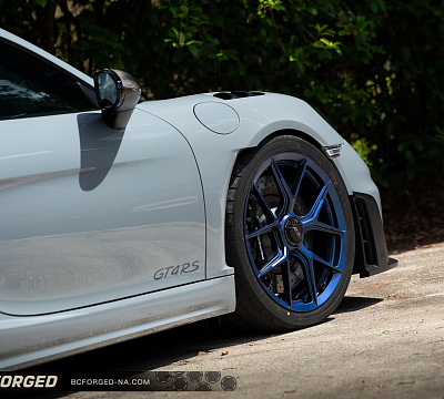 Фото дисков BC Forged ACL51 на Porsche Cayman II