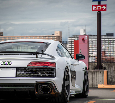 Фото дисков HRE 305M на Audi R8 (4S)