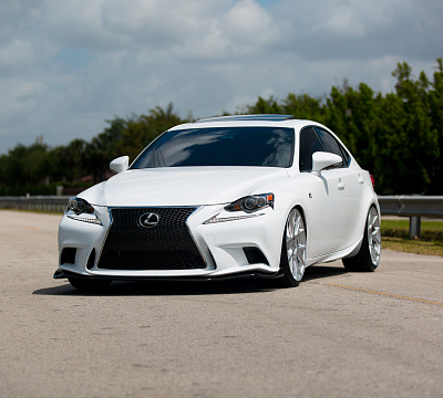 Фото дисков Vossen VFS-6 на Lexus IS II